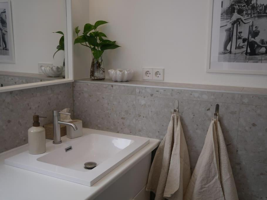 Moderne Studio Ferienwohnung In Bad Doberan Exteriör bild