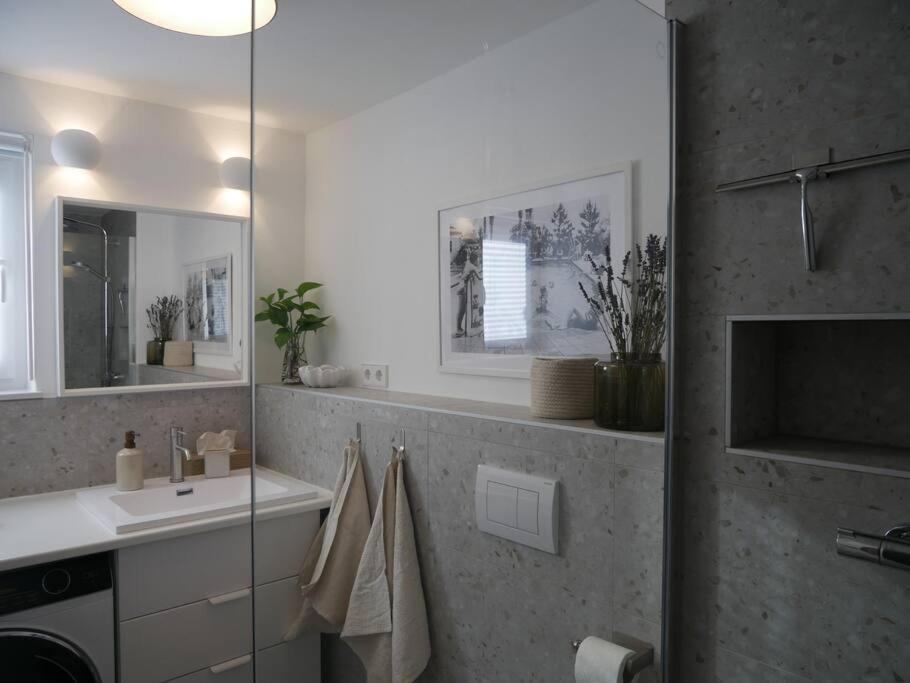 Moderne Studio Ferienwohnung In Bad Doberan Exteriör bild